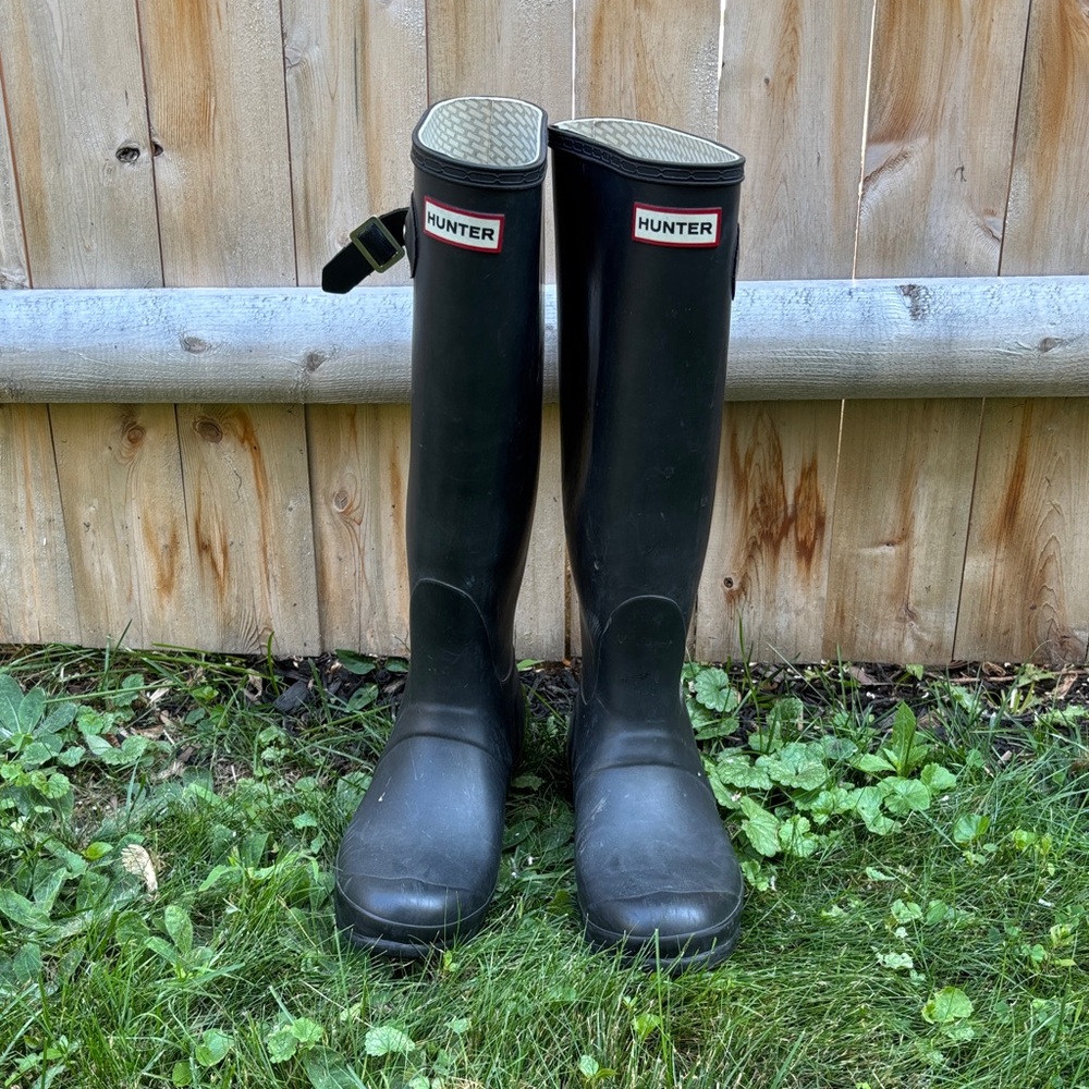 Hunter Black Women's Winter & Rain Boots